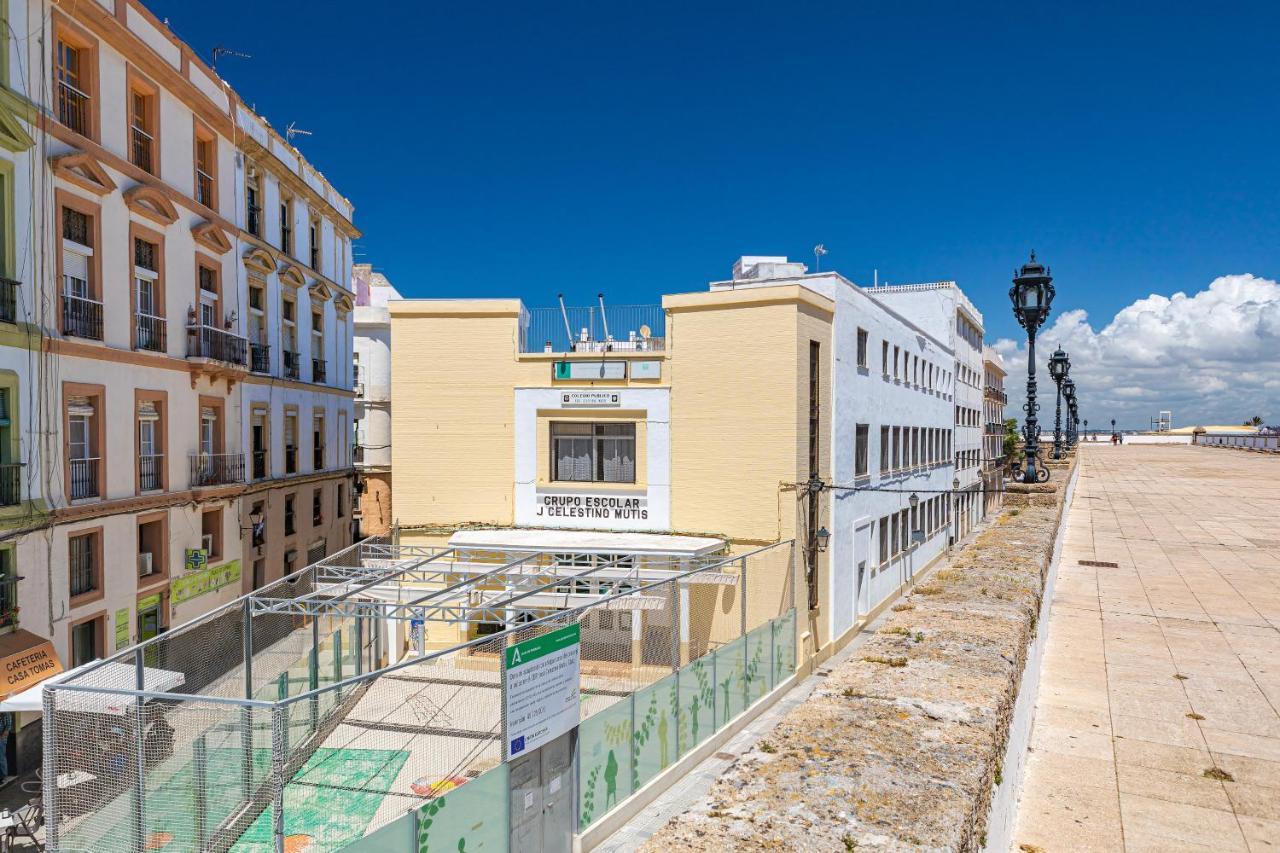 New Use Pz Espana 3 Izquierda Cadiz Exterior photo